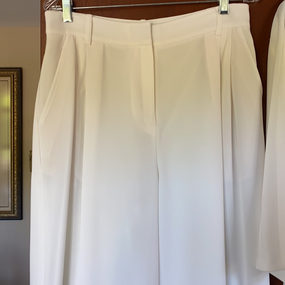 Never Worn - image 2